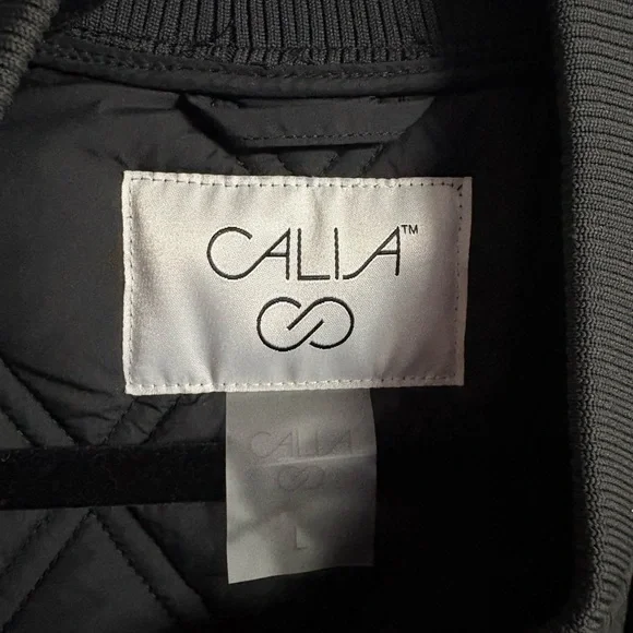 Calia Quilted Jacket - Picture 3 of 7